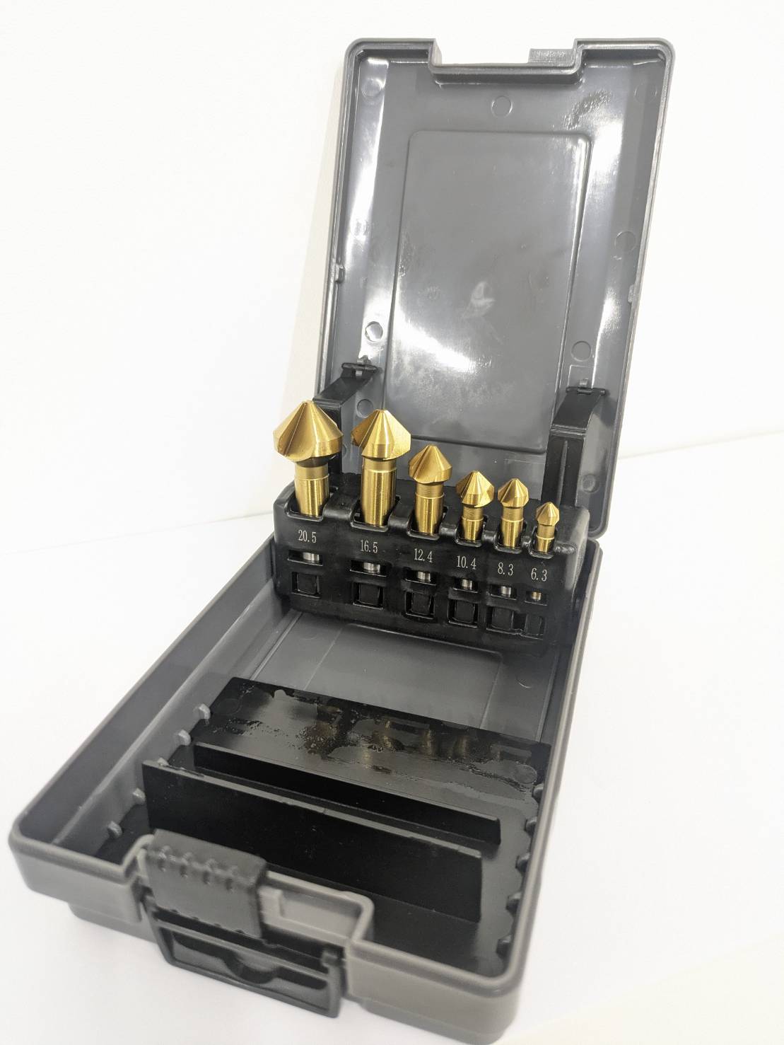 TZ-TIN-CS　D6.3-D20.5-3F-A90