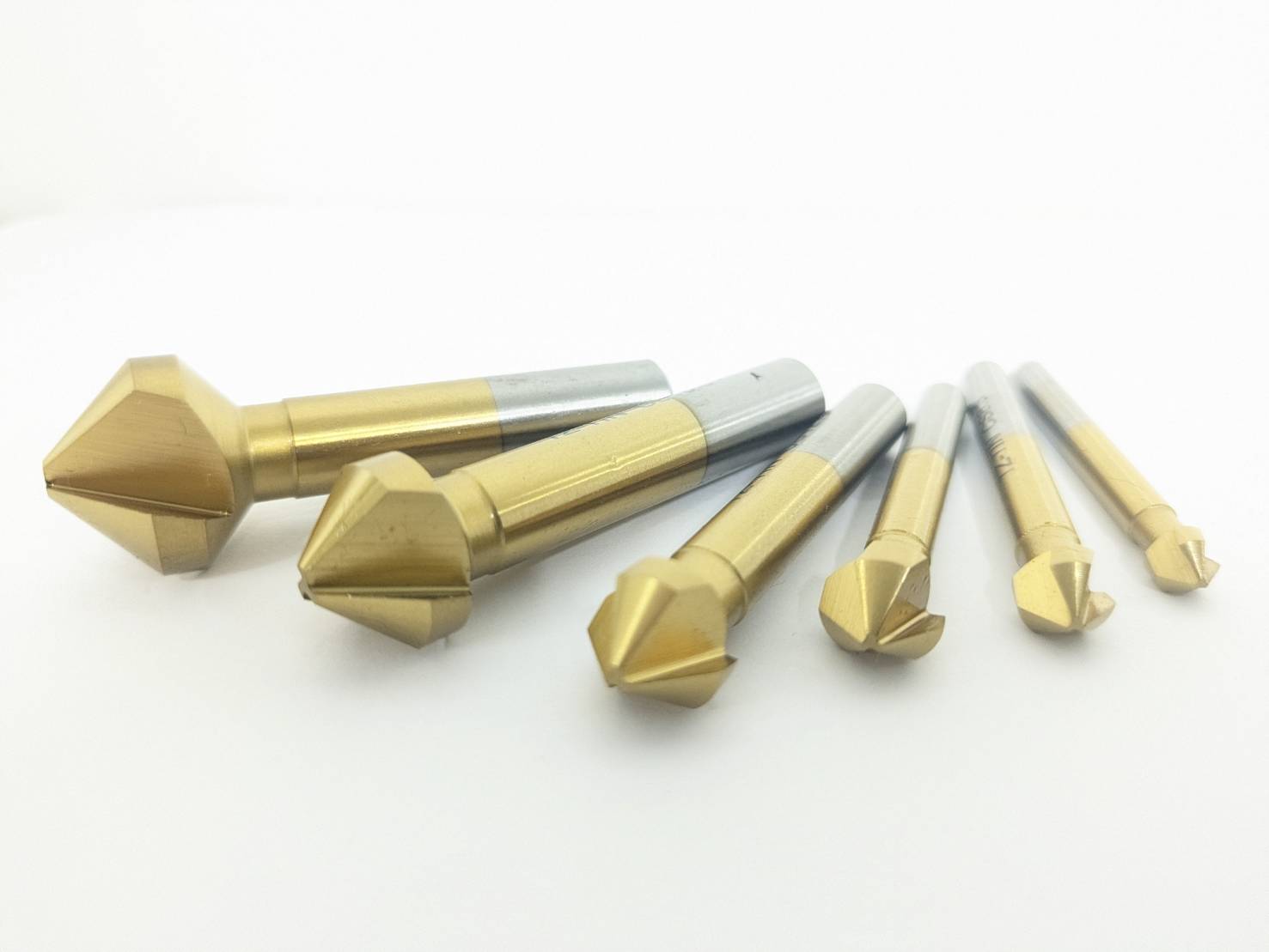 TZ-TIN-CS　D6.3-D20.5-3F-A90